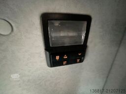 MERCEDES-BENZ Arocs 3251 8x4 BB Meiller Bordmatik neu bereift