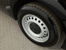 Mercedes-Benz eCitan Kasten BASE AHK AUT Kam. KlimaA Navi PDC