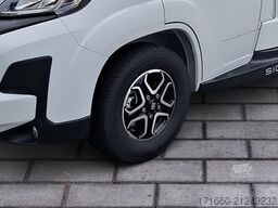 BÜRSTNER Signature SFT 7.5 SAT+TV, 300AH LI, AHK, MARKISE