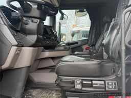 Scania R580 6x2 Chassis