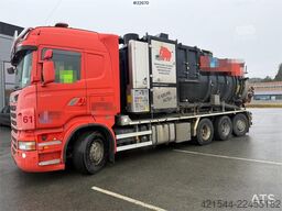 Scania R560 8x4 supersucker with Disab superstructure