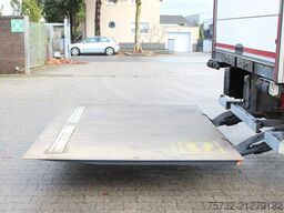 MAN TGS 26.420 CS 1150 Chereau Strom Rolltor+LBW