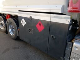VOLVO FM500 6x2Lenk/Lift WILLIG 18500L Diesel 3Kamme