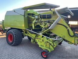 CLAAS Quadrant 2200