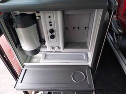 SETRA S 517 HD, 6X2, EURO 6, 60 SEATS, WC, TV