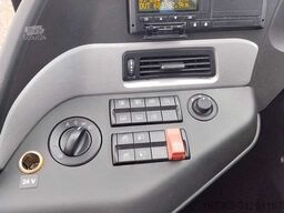 SETRA S 517 HD, 6X2, EURO 6, 60 SEATS, WC, TV