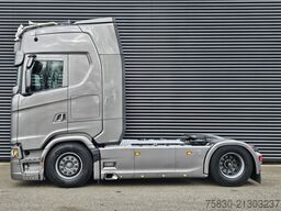Scania S520 V8 4x2 / RETARDER / FULL AIR / PTO