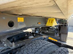 Schmitz Cargobull 3 Achs ALU-Kasten Mulde ALCOA ALU Lift TÜV02 27