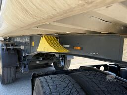 Schmitz Cargobull 3 Achs ALU-Kasten Mulde ALCOA ALU Lift TÜV02 27
