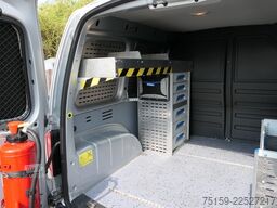 VW Caddy 2.0 TDI Flügeltür Klima Regaleinbau COC Parktronic