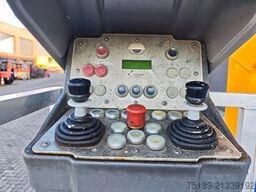 MAN TGL 7.150 4x2 Ruthmann T330