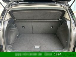 VOLKSWAGEN T-Cross R-Line Active DSG TSI 81kw Kamera