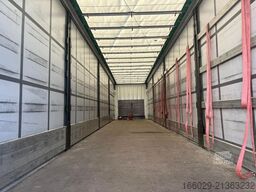 KRONE SDP 27 Schiebeplanen Auflieger mit Ladebordwand