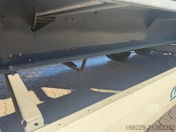 KRONE SDP 27 Schiebeplanen Auflieger mit Ladebordwand