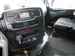IVECO AS440S46T/P 2LNG