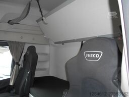 IVECO AS440S46T/P 2LNG