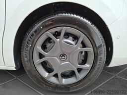 Opel Zafira 9-Sitzte LED SItzh AHK Klima vo+hi Rückka