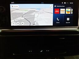 Opel Zafira 9-Sitzte LED SItzh AHK Klima vo+hi Rückka