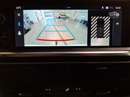 Opel Zafira 9-Sitzte LED SItzh AHK Klima vo+hi Rückka
