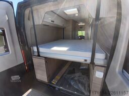 FORSTER V 636 HB Vantasy mit Hubbett, Längsbett,Automati