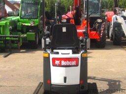 BOBCAT E 10 z * 2x Löffel * * Verstellfahrwerk *