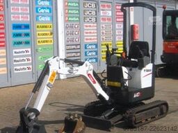 BOBCAT E 10 z * 2x Löffel * * Verstellfahrwerk *