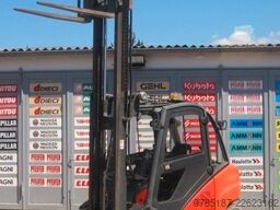 LINDE H35D * Hydr. Seitenschieber + Zinkenversteller *