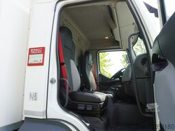 Renault D13 / 90 tho km !!! / Meat hooks