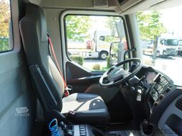 Renault C280 DTI 8 / FASSI crane 5.6T / range 8m