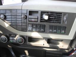 VOLVO FH 500, TRANSIT SET, LIFTING AXLE, VEB +, NAVI