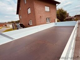 MITSUBISHI 7 C 18 mit langer Pritsche