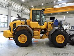 VOLVO L90H New Bucket + Tyres