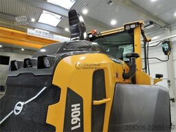 VOLVO L90H New Bucket + Tyres