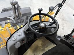 VOLVO L90H New Bucket + Tyres
