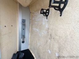 HUMBAUR Rapid Plus Pferdeanhänger 2t SK Holz/Poly