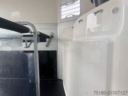 HUMBAUR Xanthos Pferdeanhänger 2,4t SK NEU !100km/h