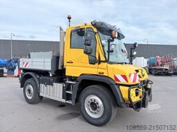 UNIMOG U serie 427 4x4 Tipper / Kipper / Hydrostat