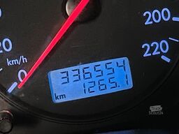 VOLKSWAGEN T4 2.5 Tdi Multivan Aufstelldach Klima Navi