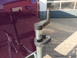 Cheval Liberté Debon Polycargo 1300 Seitentür Rampe aerodynam