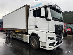 MAN TGX 26.510 6x2 container truck