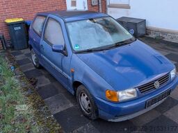 VOLKSWAGEN Polo Basis