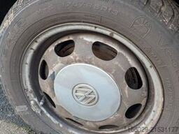 VOLKSWAGEN Polo Basis