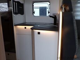 BÜRSTNER Lyseo Time Skyline 726 G Safety Paket, Hubbett