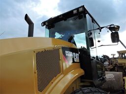 CATERPILLAR CS78B