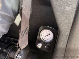 porte voiture 3.5kg+remorque gala3.5kg Renault master automatique  2.0l 170ch