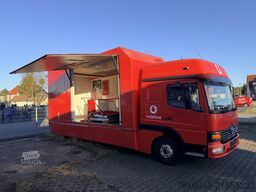 Mercedes-Benz mobiler Messestand Messefahrzeug Showroo