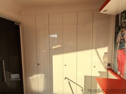 Mercedes-Benz mobiler Messestand Messefahrzeug Showroo