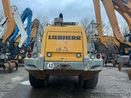 Liebherr L566