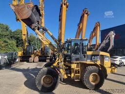 Caterpillar 930G