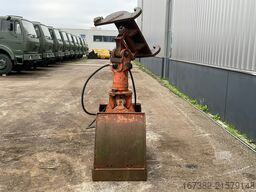 Atlas CW40 Clamshell grapple GGS25
